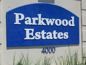 Parkwood Estates Logo