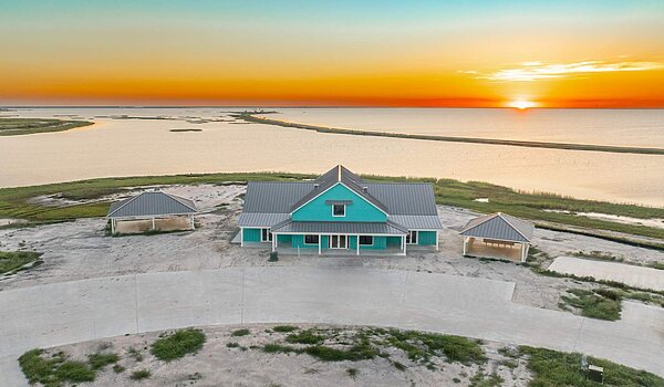 The Reserve on Copano Bay by Champion Homes Center Photo 4