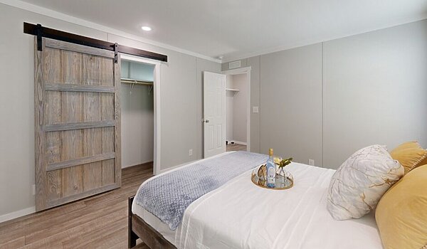 Lancaster / Seabreeze 270 Interior 84493