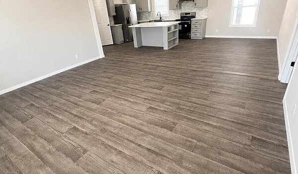 RICH LIKE MAHOGANY / $140,650** Interior 90858