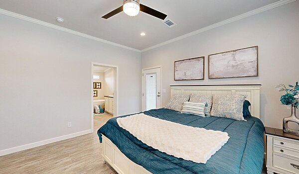 Everest Series / Valley  S60V Interior 86991