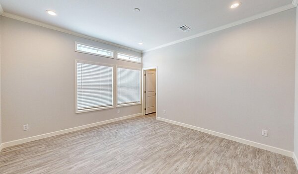 Everest Series / Valley  S60V Interior 86994