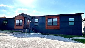 Luxe Haven - New To The Market! / 32724A Interior 83540