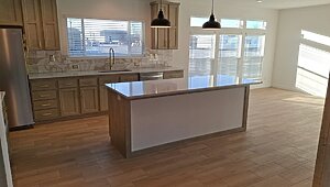 Luxe Haven - New To The Market! / 32724A Interior 83542