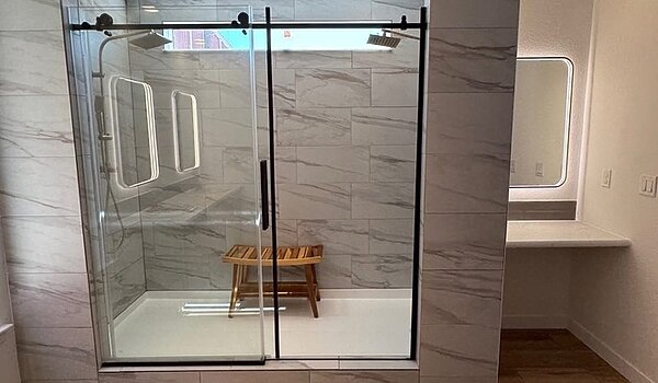 Luxe Haven - New To The Market! / 32724A Interior 83546