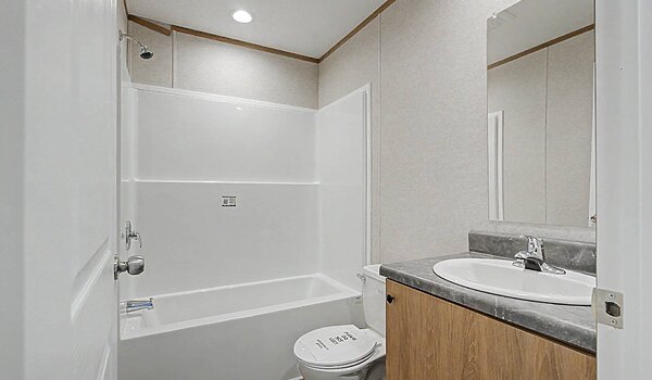 Prime Series / The Ozark 1660H22P16 Lot #10 Bathroom 90023
