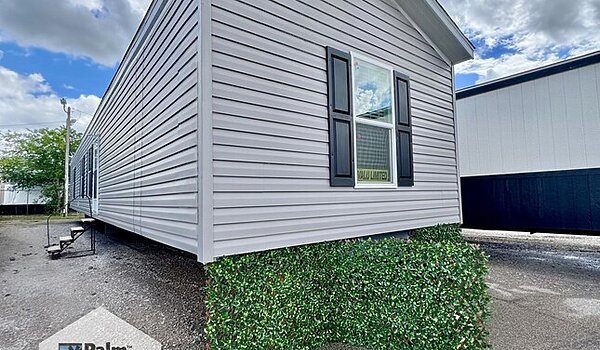 READY FOR IMMEDIATE DELIVERY / The Value Limited 14663P Interior 69848