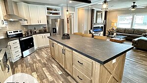 Keystone / The Magnum 76 KH30764M Kitchen 74694