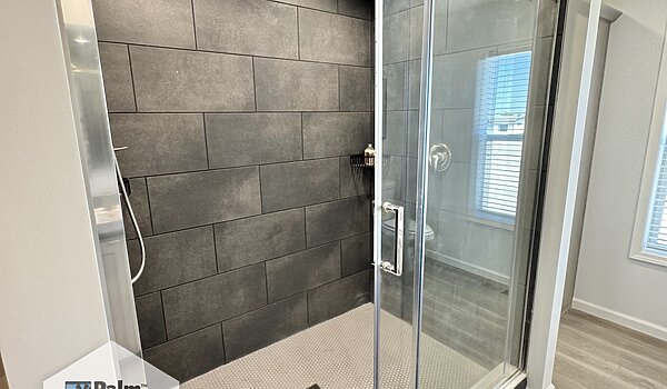 Landmark Ultra Grand / The Ultra - READY FOR IMMEDIATE DELIVERY No Category 87131