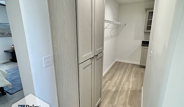 Landmark Ultra Grand / The Ultra - READY FOR IMMEDIATE DELIVERY No Category 87132