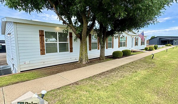 Landmark Ultra Grand / The Ultra - READY FOR IMMEDIATE DELIVERY No Category 87111