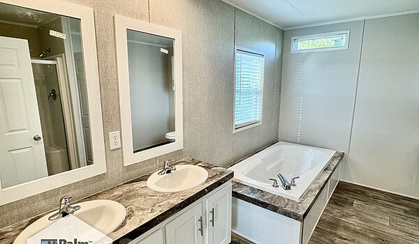 The Steal - UNBEATABLE VALUE / 28563P Interior 87237