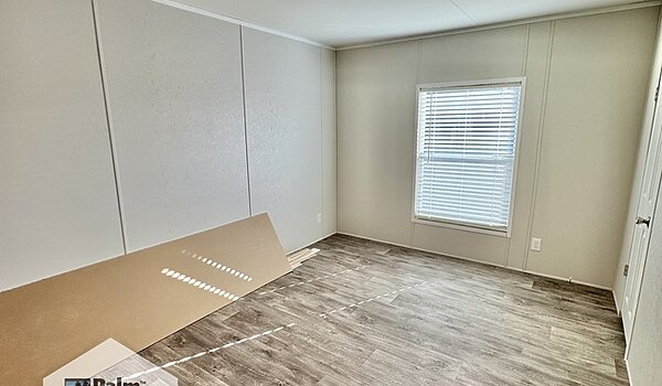 The Steal - UNBEATABLE VALUE / 28563P Interior 87240