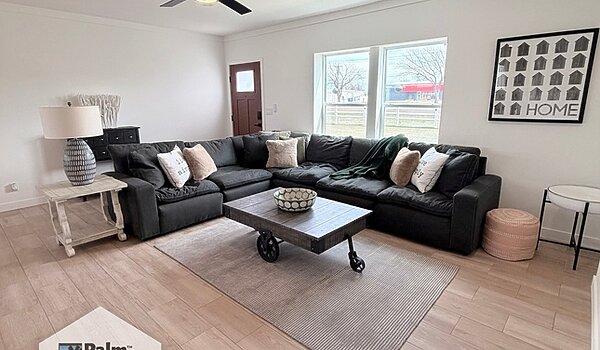 STUNNING DETAIL / Luxe Haven II  32643A Interior 87247