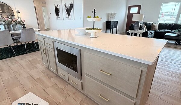 STUNNING DETAIL / Luxe Haven II  32643A Interior 87251