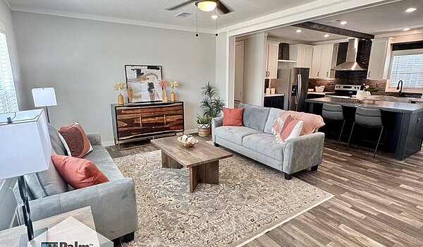 An Absolute MUST-SEE / The Answer 28724A Interior 87280