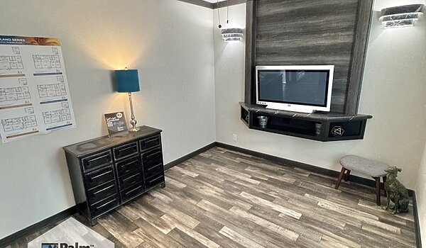 An ENTERTAINER'S DREAM / Homeland 30544H Interior 87305