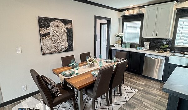 An ENTERTAINER'S DREAM / Homeland 30544H Interior 87300