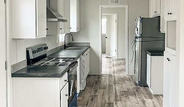 16763N / Cavco Bravo Kitchen 81735