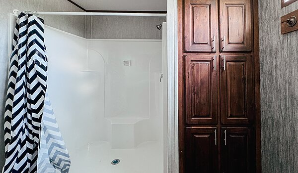 V5763Y-E  Live Oak / SUWANNEE VALLEY ELITE No Category 85964