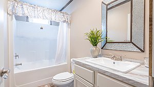 Admiral / The Tyra Bathroom 57349