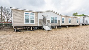 Admiral / The Tyra Exterior 57353