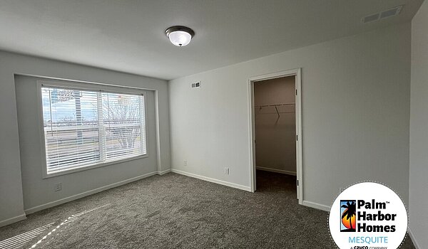 Landmark Series / Willowood 9L32764B (2LM1023-V) Interior 89778