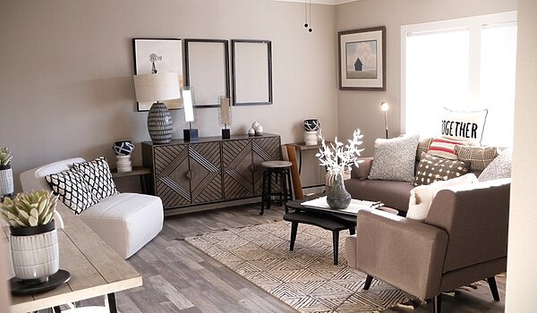 Texas BIG Pecan Valley! / Largest Kitchen Island EVER!! The Pecan Valley 68 KH30683P Interior 77445