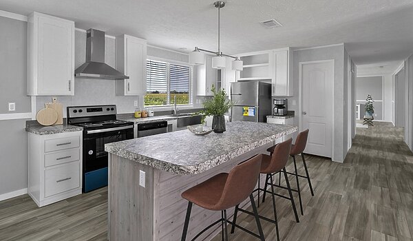 Palm Harbor / Valu Premier - The Monster House! 32684G Interior 82635