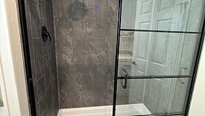 Landmark Series / 16763N Interior 82524