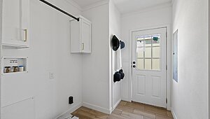 Cavco Austine / Luxe Haven 32724A Interior 82601