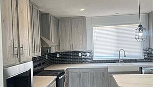 Palm Harbor Elite / 28764F Interior 82608