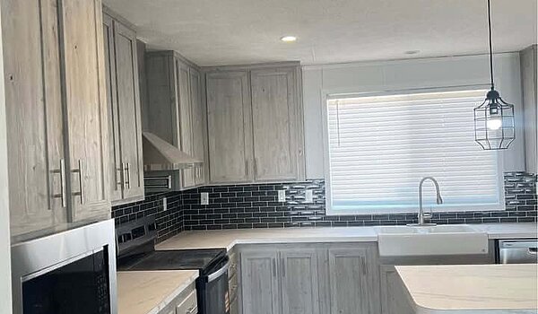 Palm Harbor Elite / 28764F Interior 82608