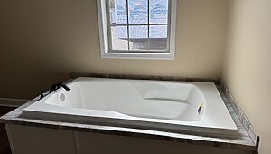 Essentials Series / The Brantley 621-68-3-32 Interior 83753
