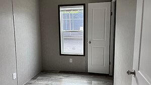 Economy / 14663Z Interior 83761