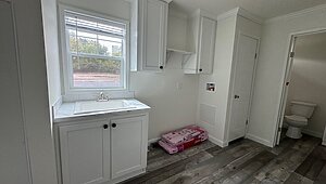 Palm Harbor Limited / 28563T Interior 83817