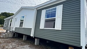 Palm Harbor Limited / 28563T Exterior 83819