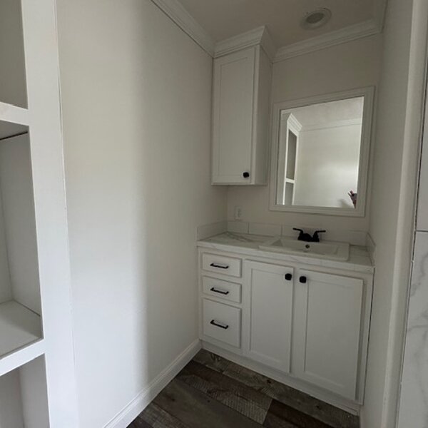 Palm Harbor Limited / 28563T Interior 83815