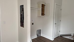 Franklin / Custom Riverview Interior 84382