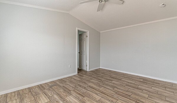 Emerald / EM16723A Bedroom 81764