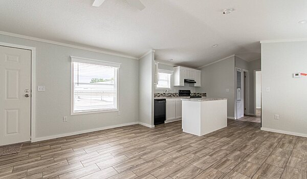Emerald / EM16723A Interior 81761
