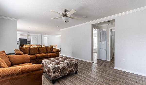 Emerald / EM28603A Interior 81725