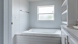 Valu Maxx Premier / 16763A Bathroom 81755