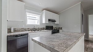 Emerald Singlewide / EM16763B Kitchen 81773