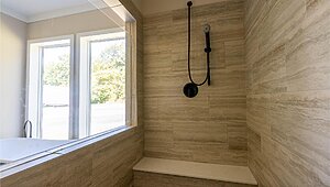 Signature Series / The Clarkson DVHBSS-8202 Interior 84166