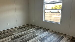 Express / Faith 167632U Interior 84695