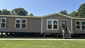 Signature Series / The Oasis DVHBSS-8414E  **ONLY $249,900** Exterior 89880