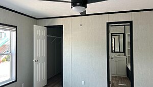 Edge / Edge EDG16763A  **ONLY $97,900** Interior 89885