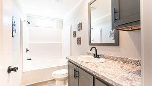 Premier / The Pontchartrain 3264H3252 Bathroom 83938