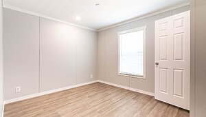 Oak Creek Homes / Piccard MAD-7648 Bedroom 83886